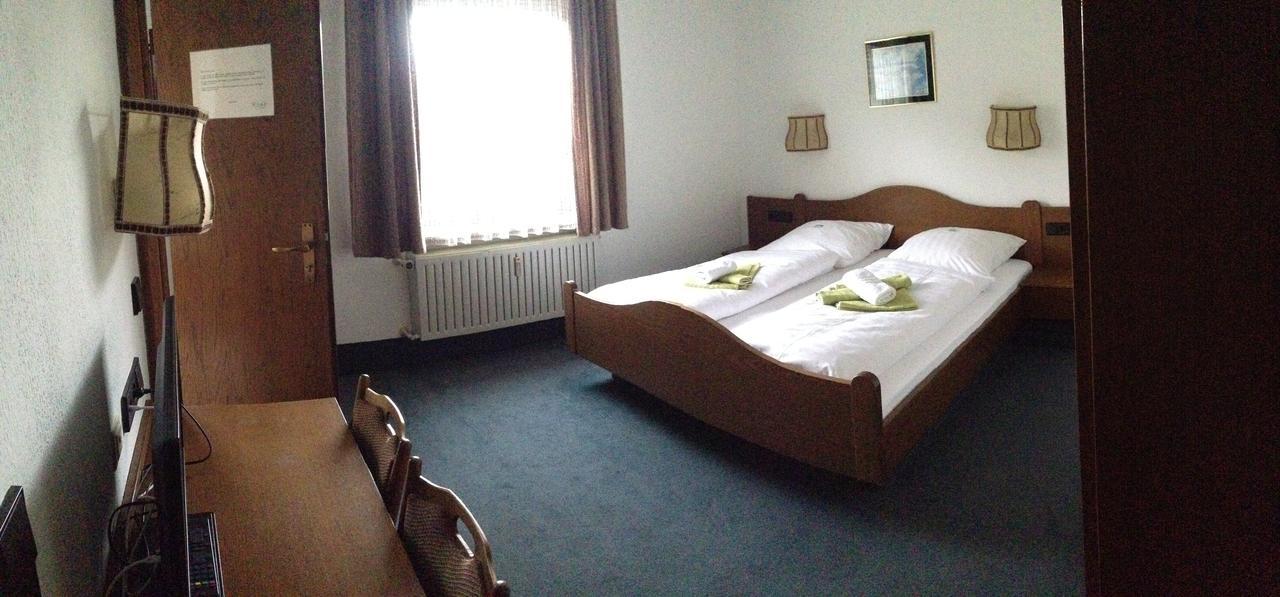 Aparthotel Goldene Rose Ebersbach an der Fils Exteriér fotografie