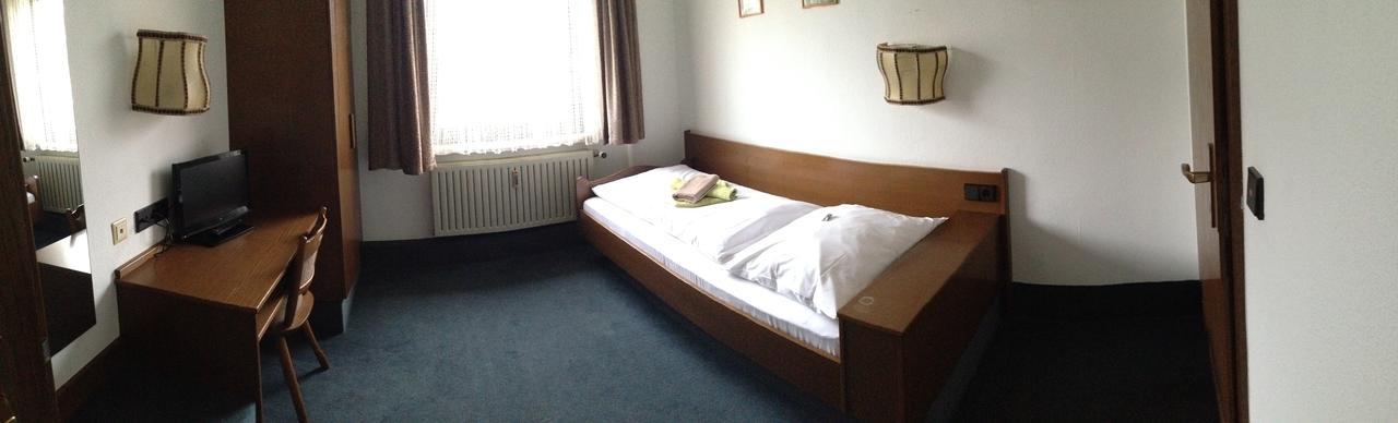 Aparthotel Goldene Rose Ebersbach an der Fils Exteriér fotografie